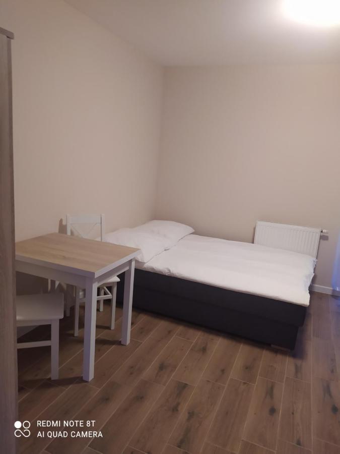 Piaskowy Dwor Hotel Криница Морска Екстериор снимка